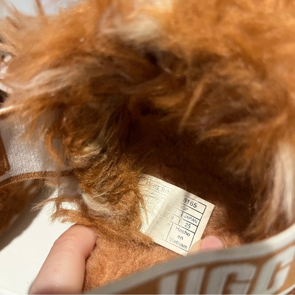 Ugg Oh Yeah Spots Natural Orange & White Furry Slippers- 8 - Picture 7 of 10